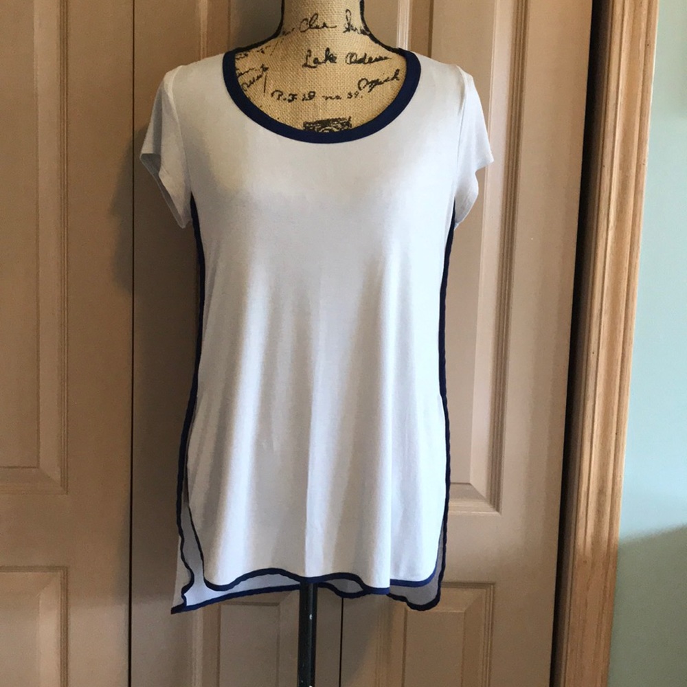 Nordstrom Short Sleeve High Low Slit Tee Shirt